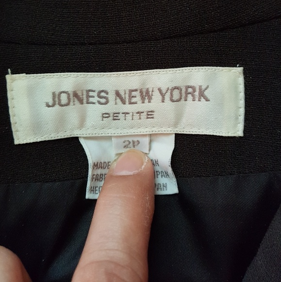 Beautiful, classic brown Jones New York Jacket - Picture 3 of 5